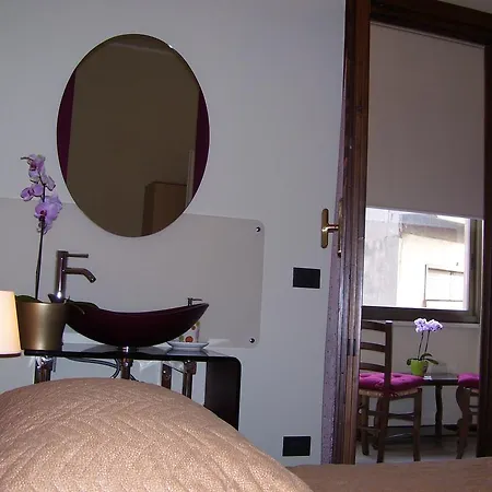 La Boheme Bed & Breakfast